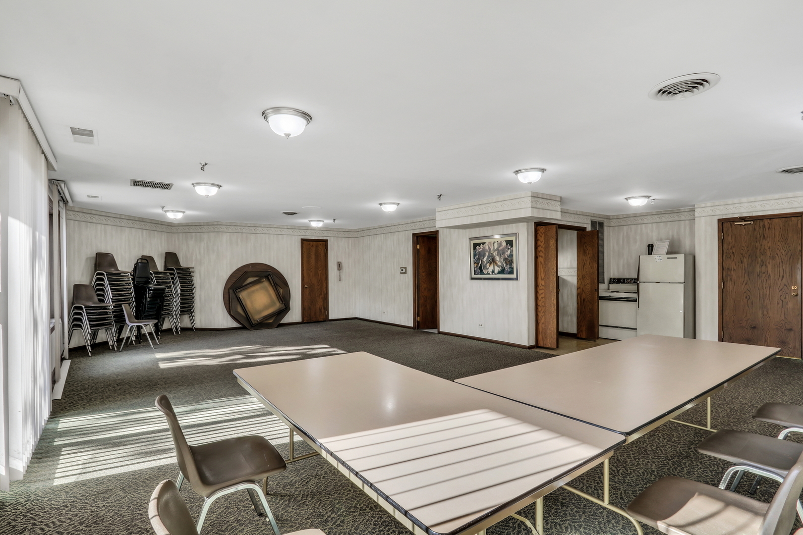 7601 N Lincoln Avenue #511, Skokie, IL 60077