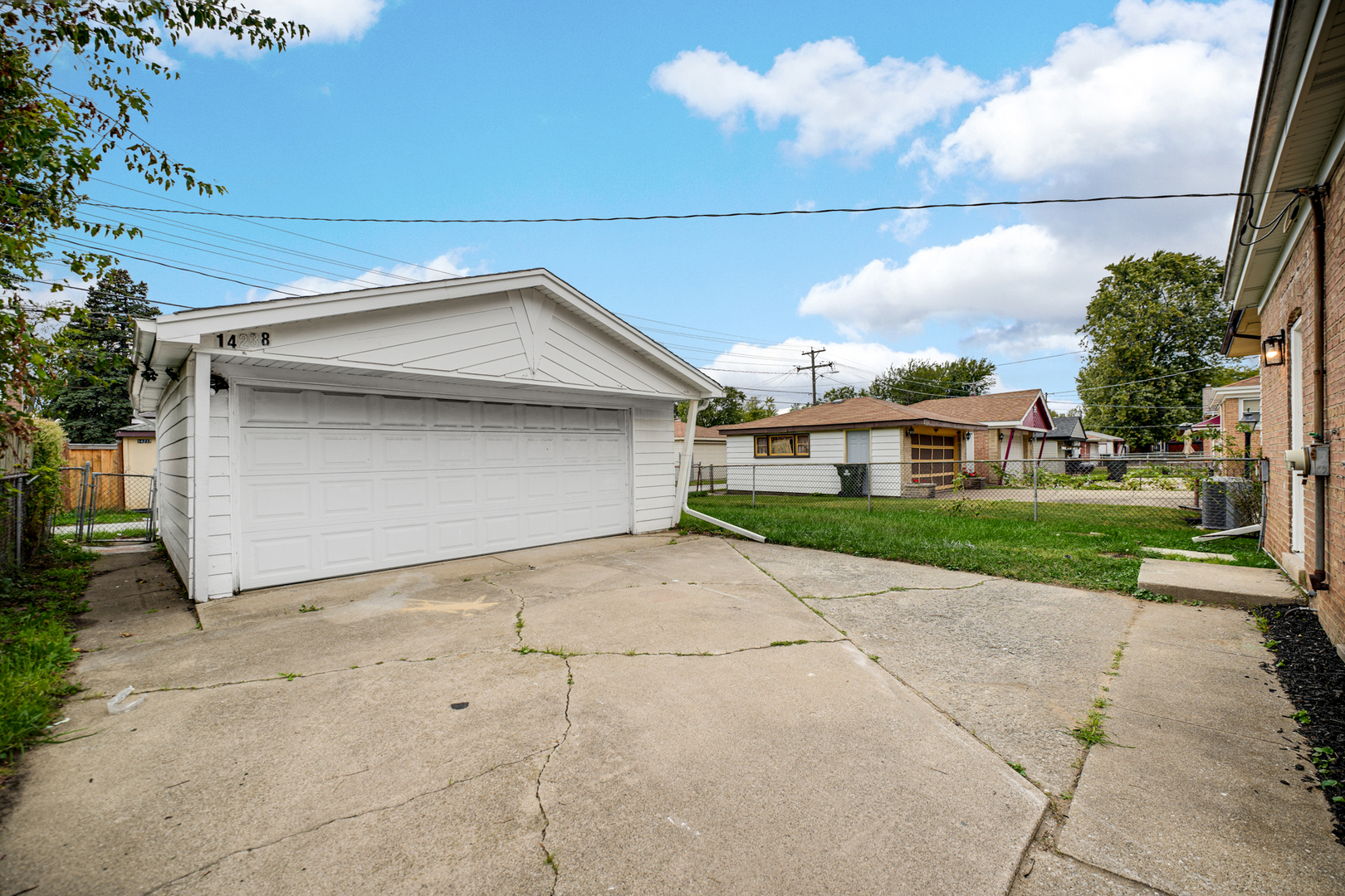 14238 Woodlawn Avenue, Dolton, IL 60419