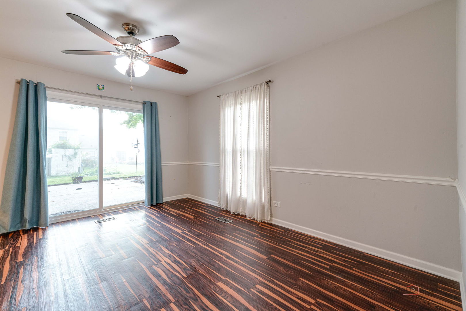 1100 Oak Valley Drive #1100, Cary, IL 60013