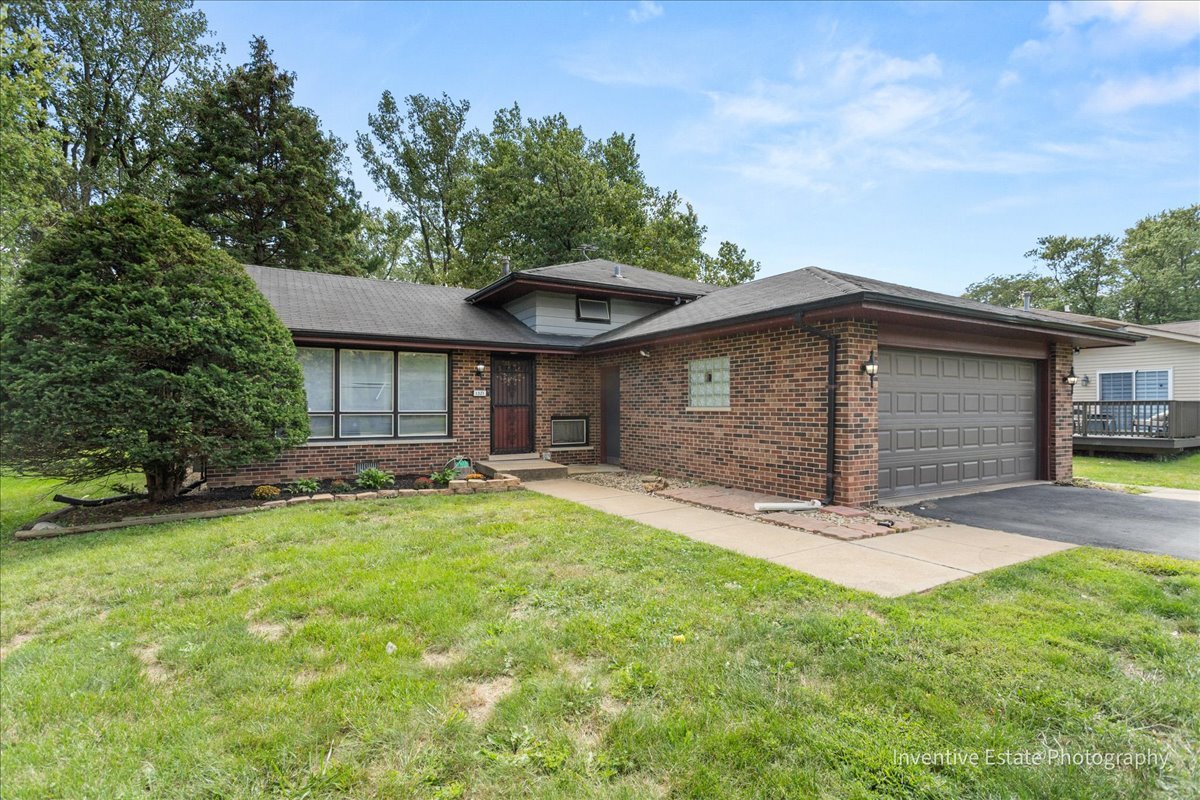 1321 172nd Street, East Hazel Crest, IL 60429