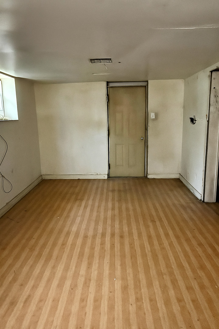 11367 S Aberdeen Street, Chicago, IL 60643