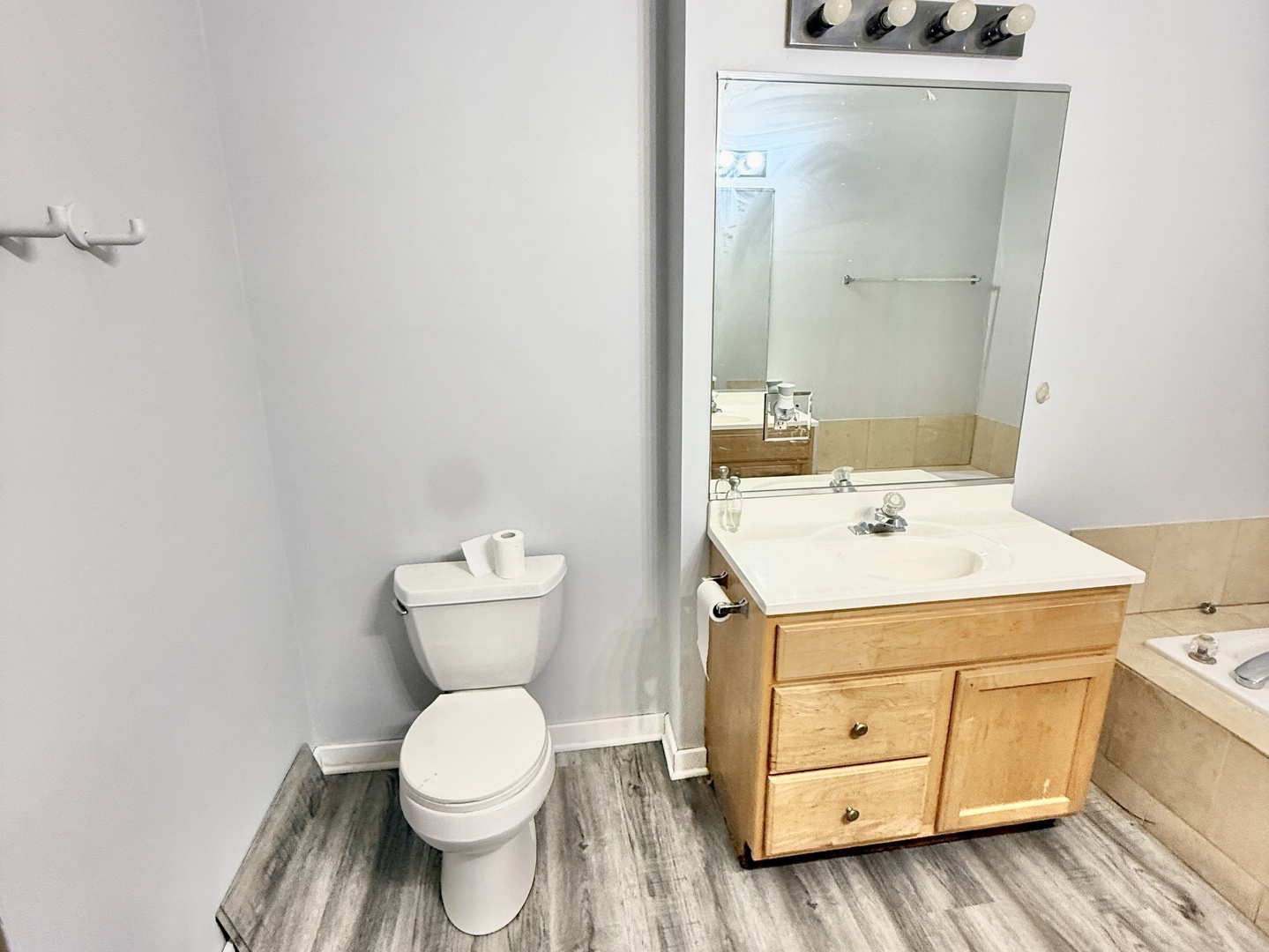 2332 W Harrison Street #1, Chicago, IL 60612