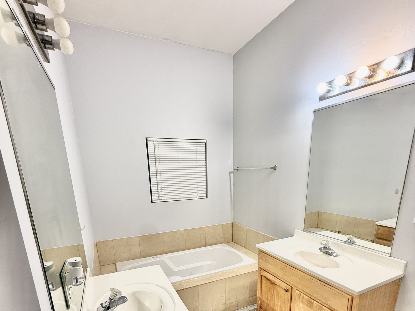 2332 W Harrison Street #1, Chicago, IL 60612