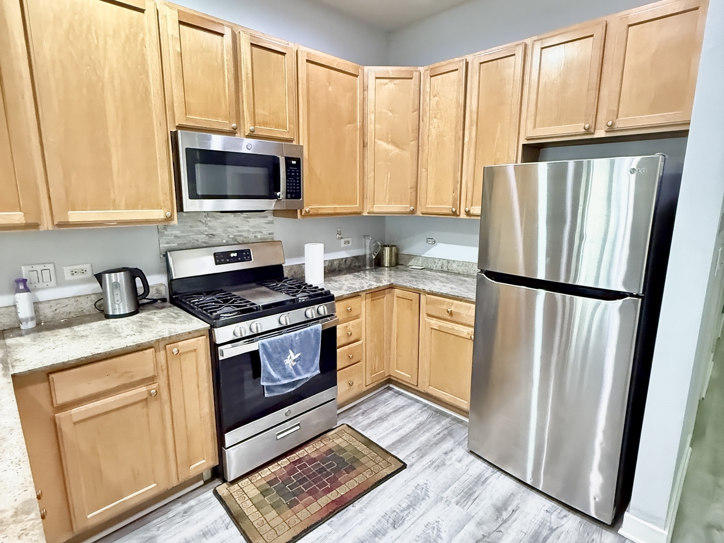 2332 W Harrison Street #1, Chicago, IL 60612