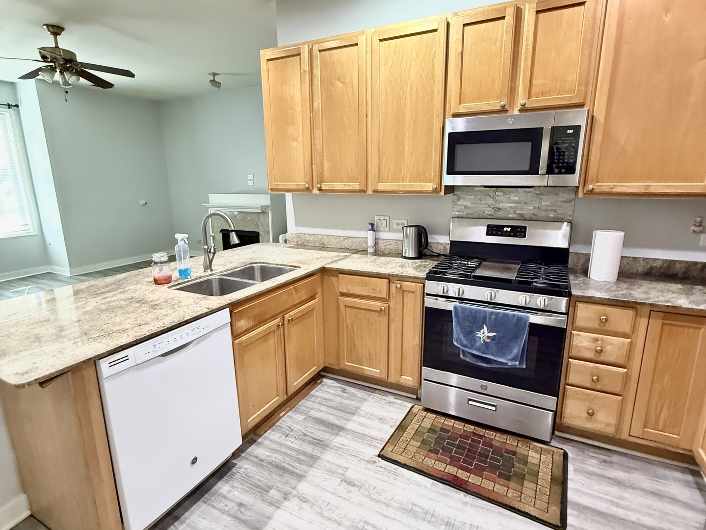 2332 W Harrison Street #1, Chicago, IL 60612