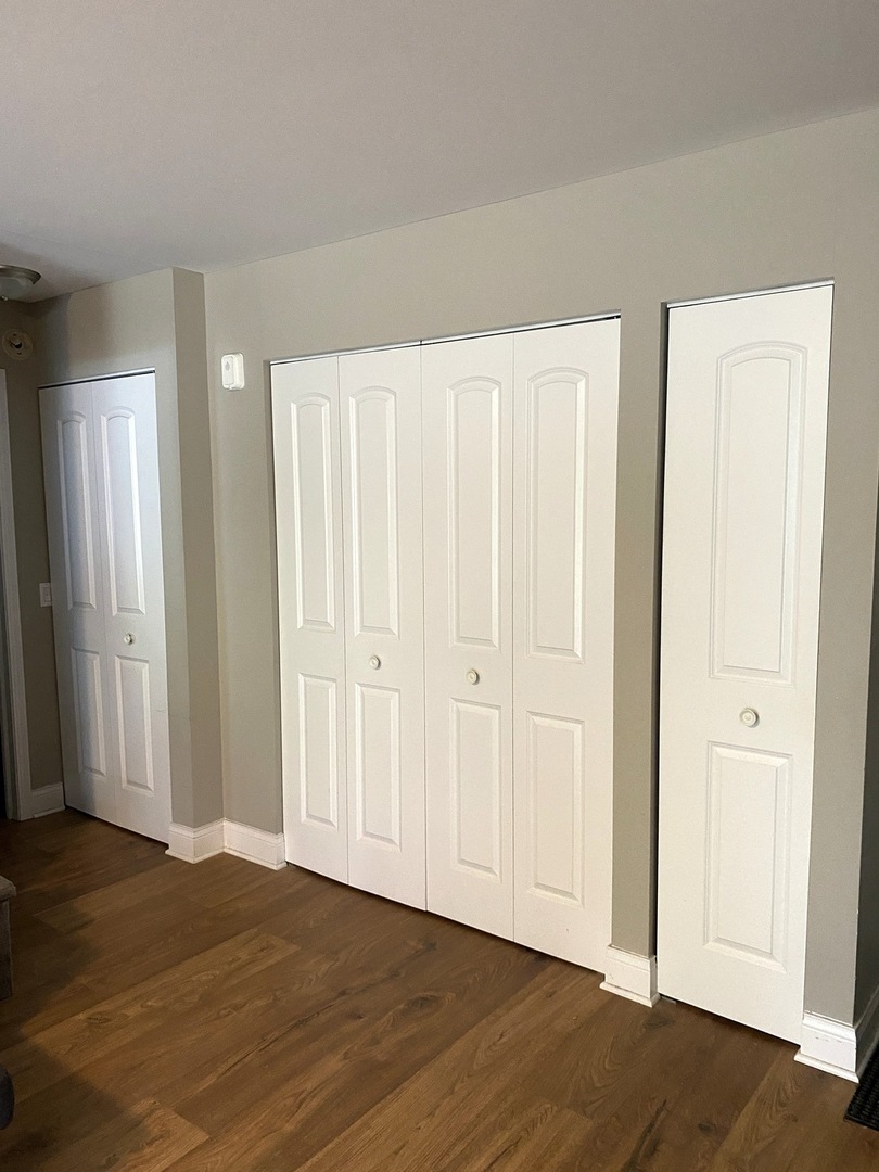 1215 N Waterman Avenue #1J, Arlington Heights, IL 60004
