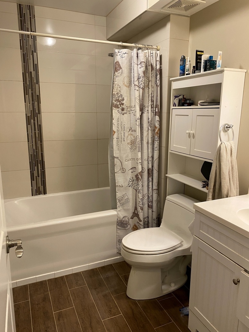 1215 N Waterman Avenue #1J, Arlington Heights, IL 60004