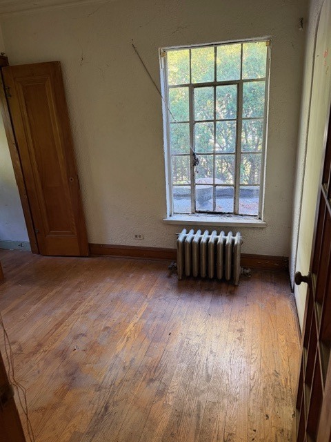 1718 S 6th Avenue, Maywood, IL 60153