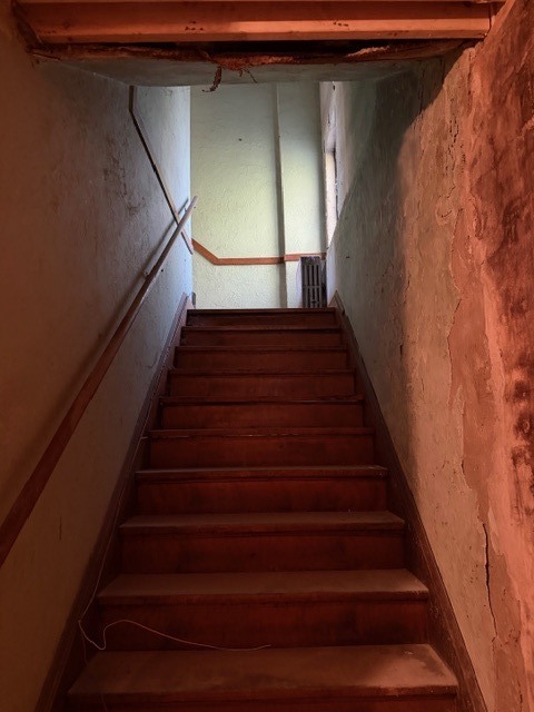 1718 S 6th Avenue, Maywood, IL 60153