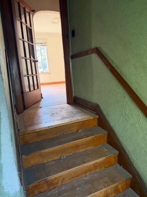 1718 S 6th Avenue, Maywood, IL 60153