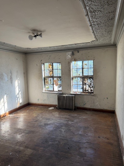 1718 S 6th Avenue, Maywood, IL 60153