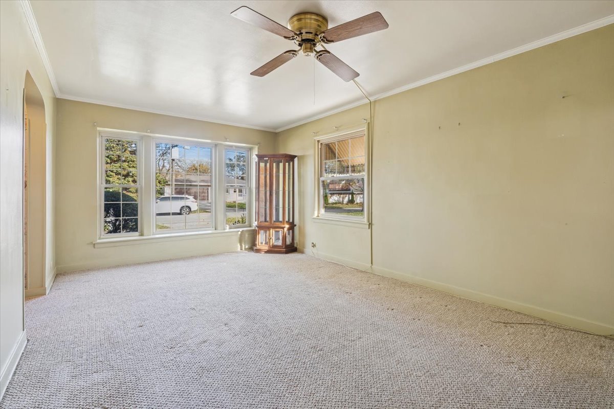 7841 44th Street, Lyons, IL 60534