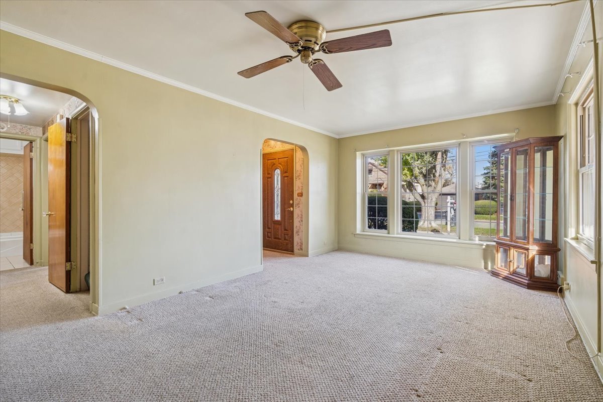 7841 44th Street, Lyons, IL 60534