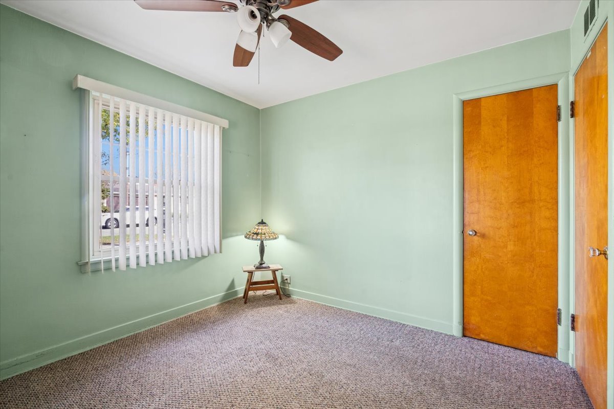 7841 44th Street, Lyons, IL 60534