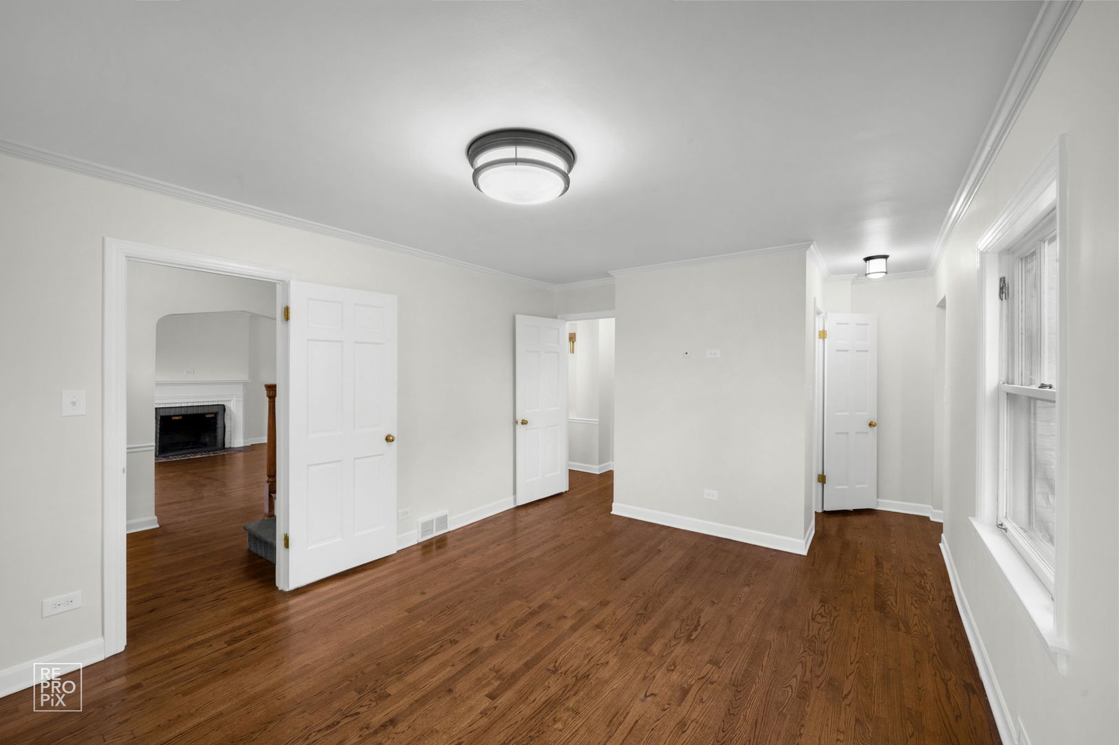 238 Grant Avenue, Clarendon Hills, IL 60514