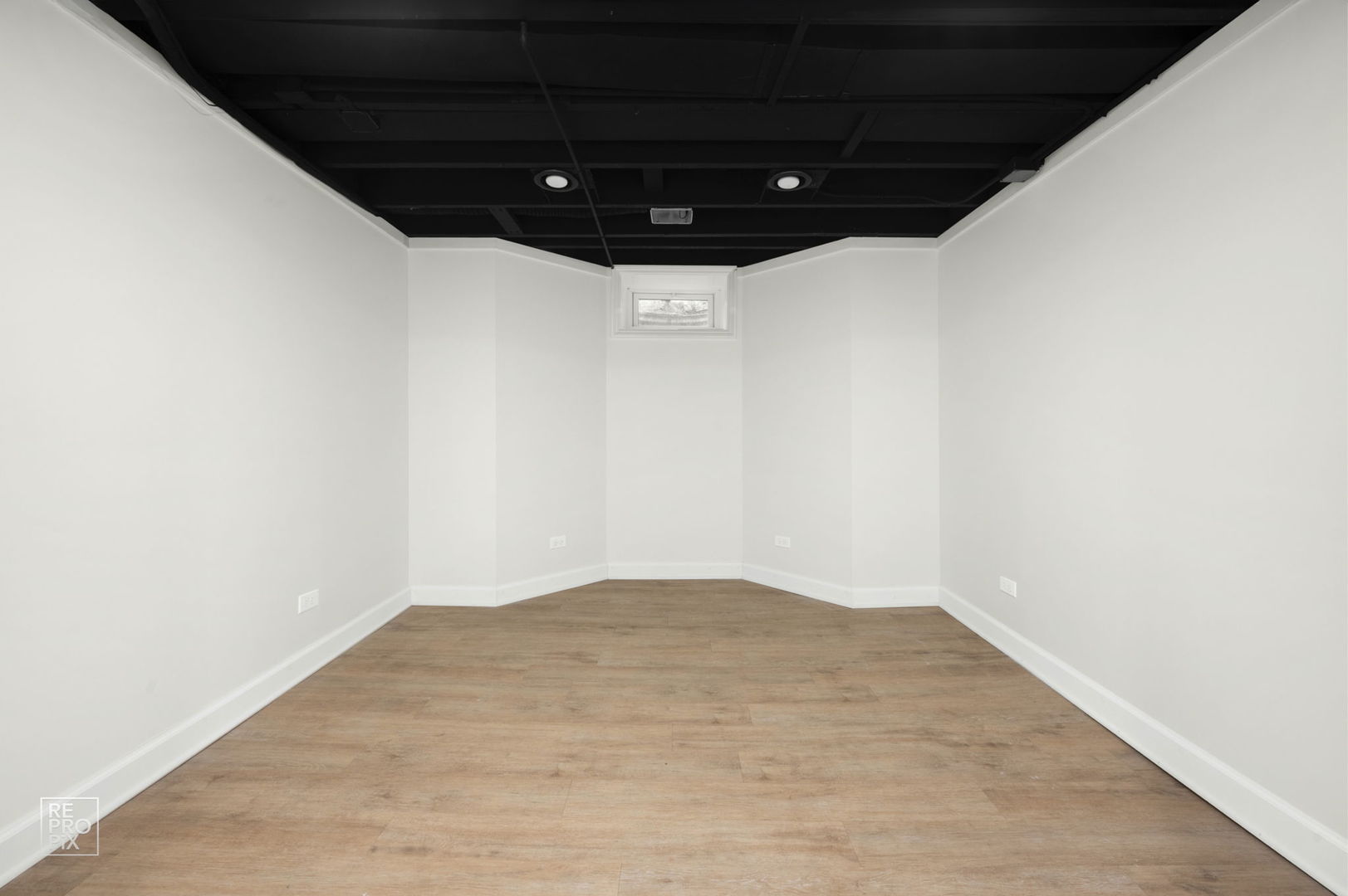 238 Grant Avenue, Clarendon Hills, IL 60514