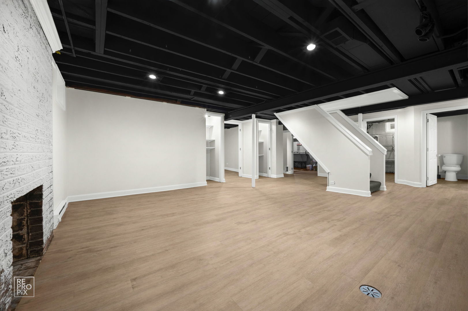 238 Grant Avenue, Clarendon Hills, IL 60514