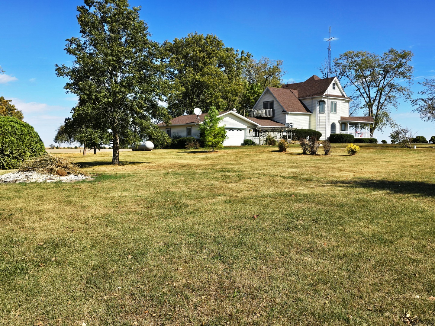 7691 N 3000 Road, Chatsworth, IL 60921