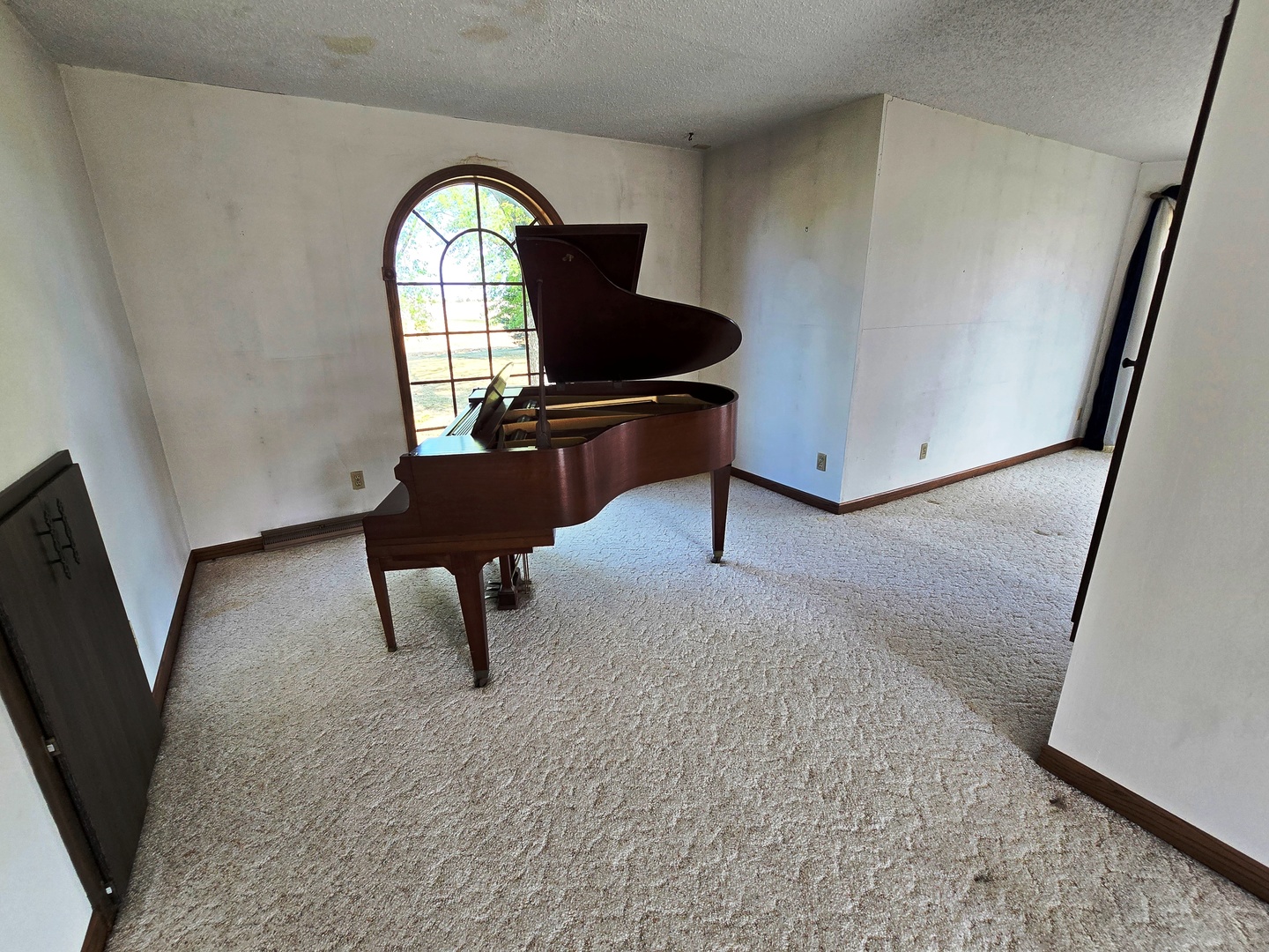 7691 N 3000 Road, Chatsworth, IL 60921