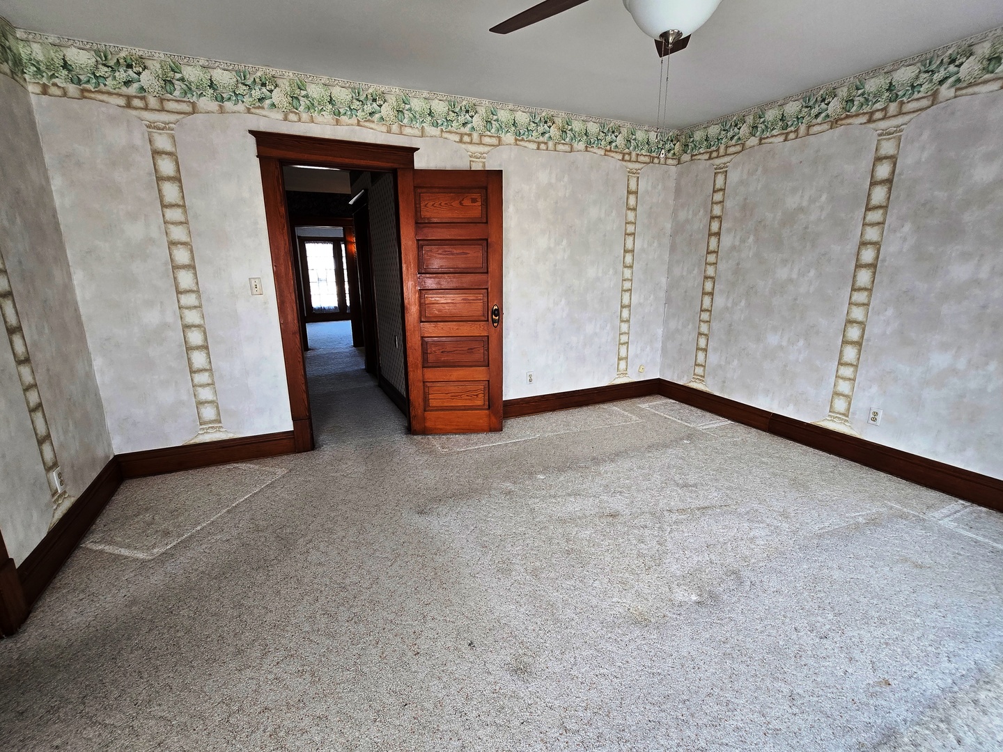 7691 N 3000 Road, Chatsworth, IL 60921