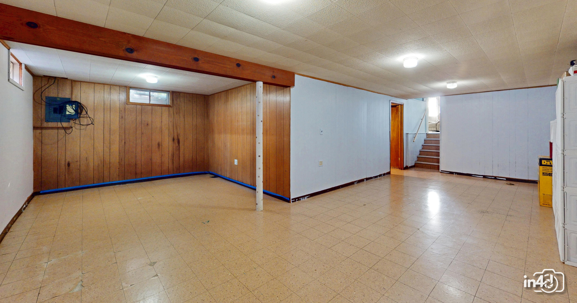 3211 Rugby Court, Waukegan, IL 60087