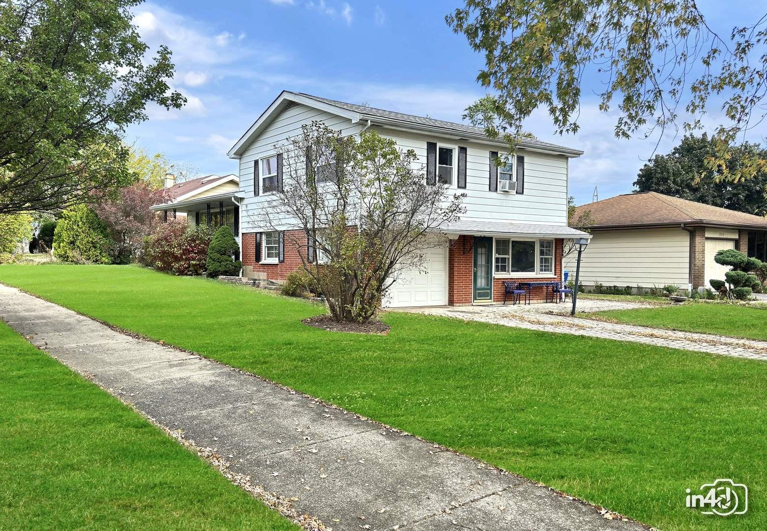 3211 Rugby Court, Waukegan, IL 60087