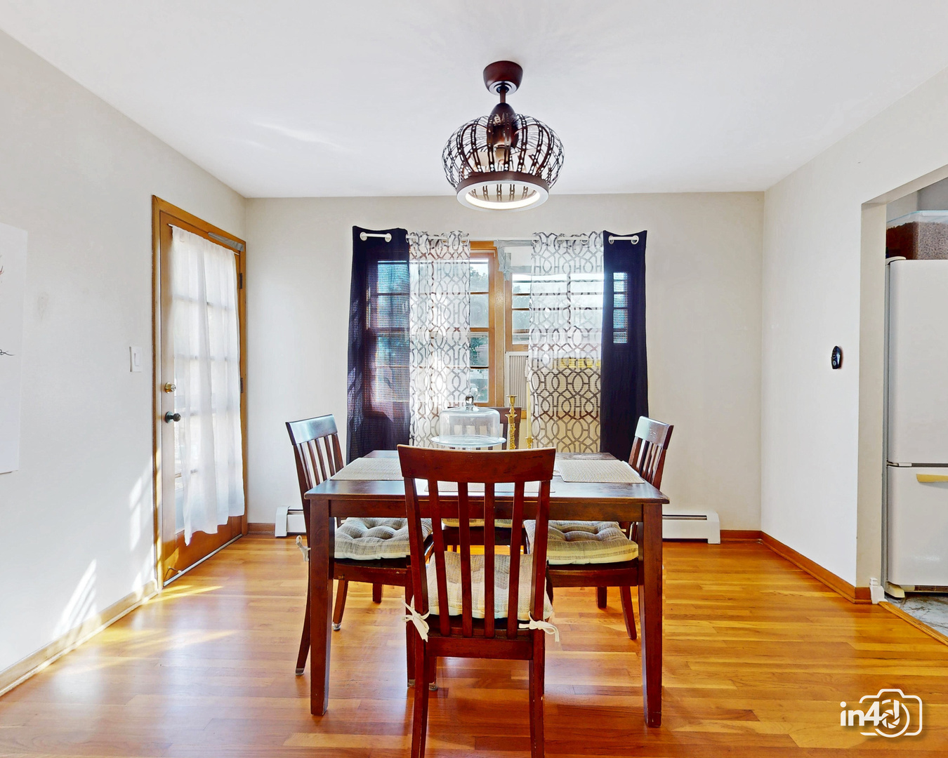 3211 Rugby Court, Waukegan, IL 60087