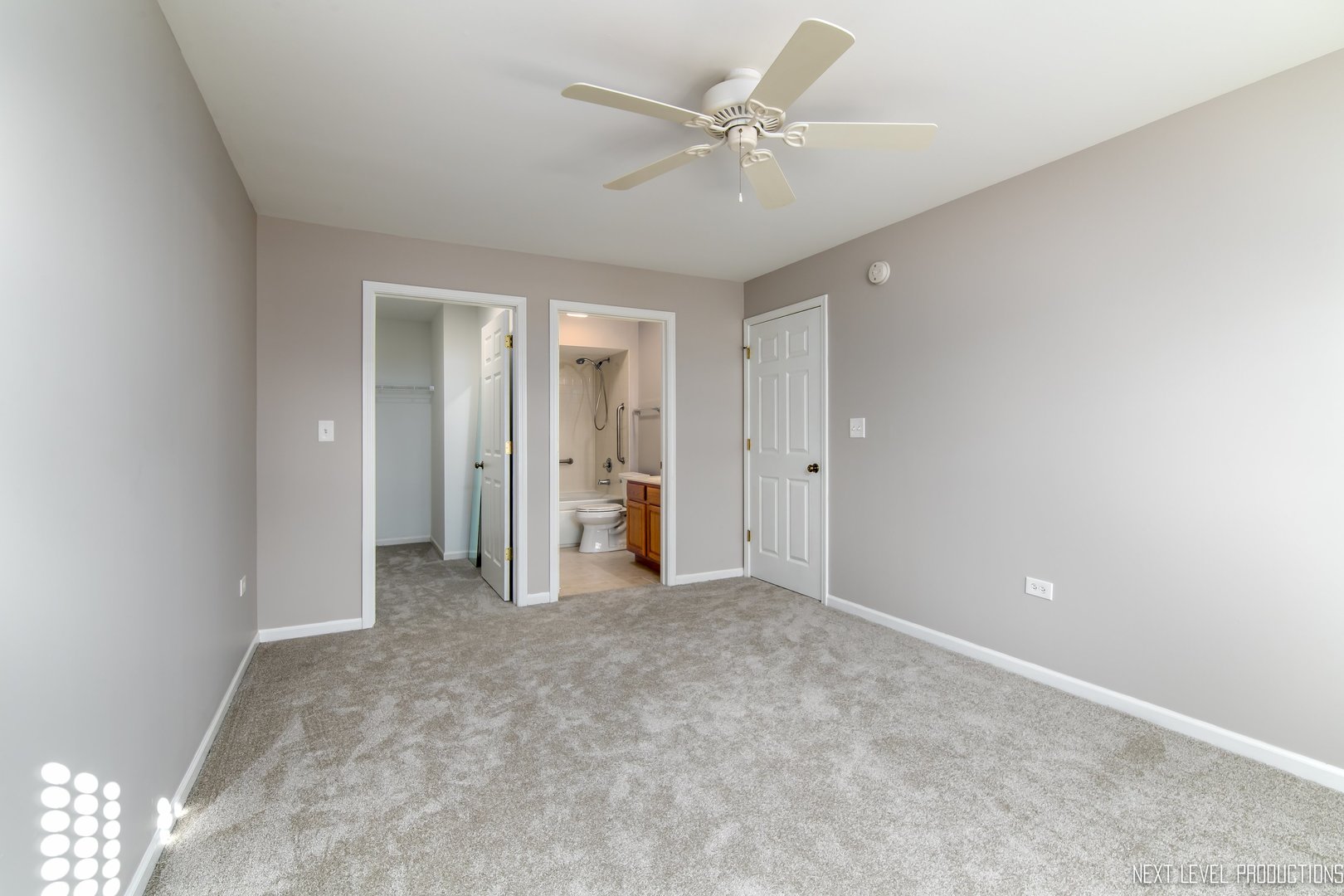 2932 BARTLETT Court #104, Naperville, IL 60564