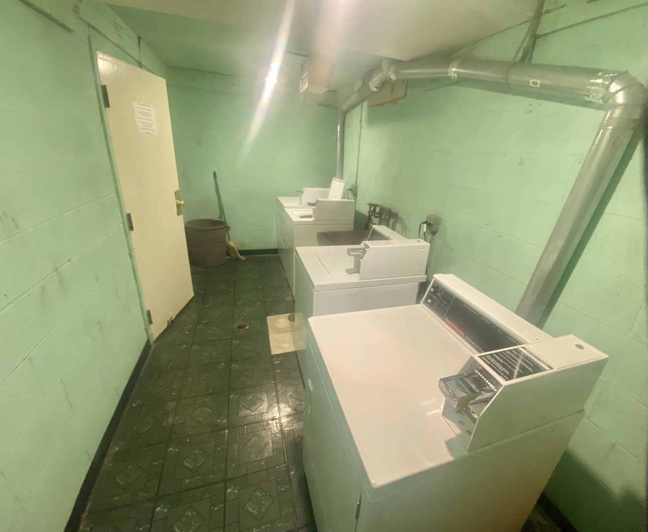 8206 S Jeffery Boulevard #6, Chicago, IL 60617