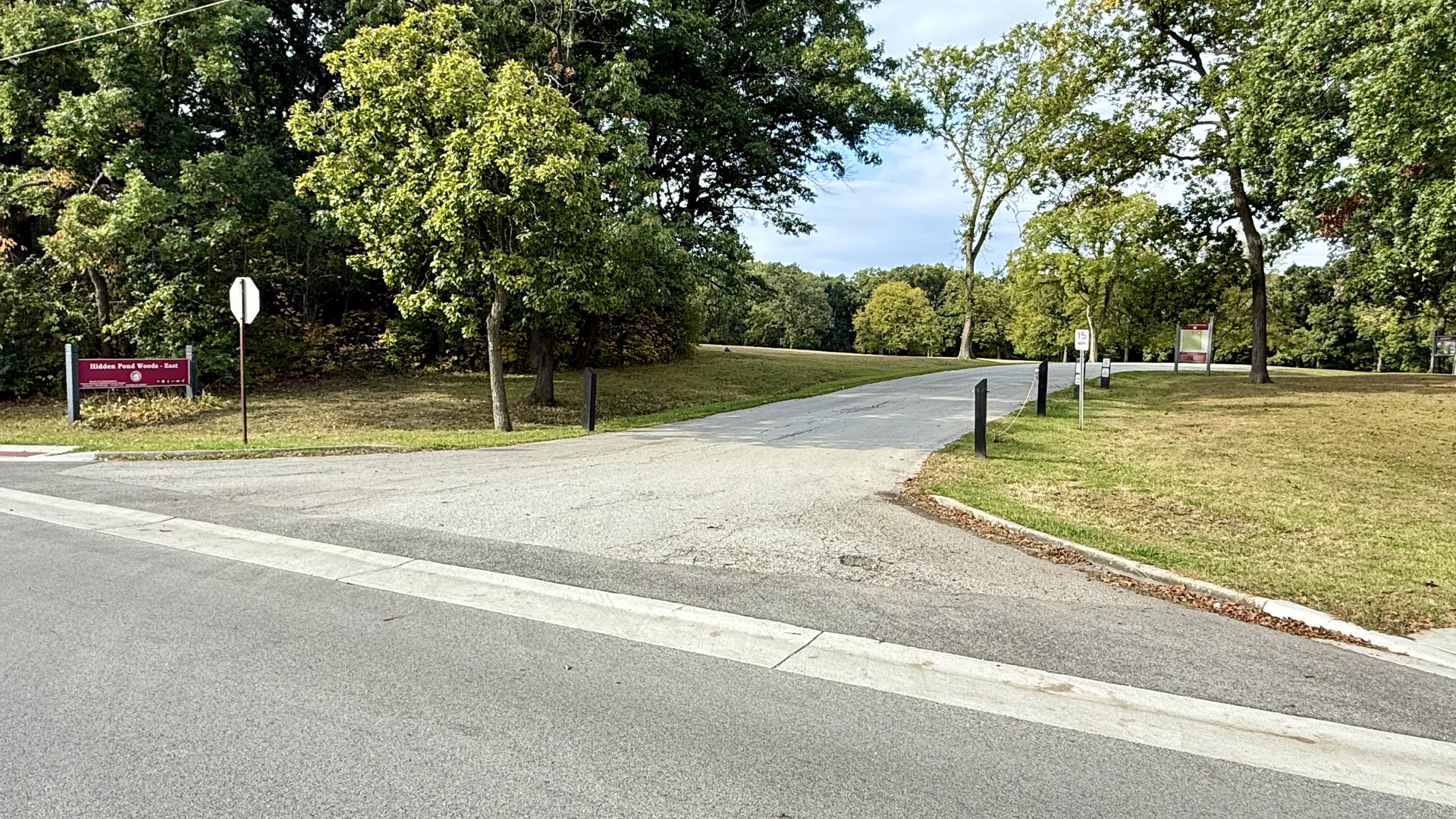 9241 S Kean Avenue, Hickory Hills, IL 60457