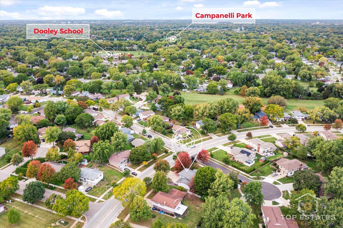 823 S Salem Drive, Schaumburg, IL 60193