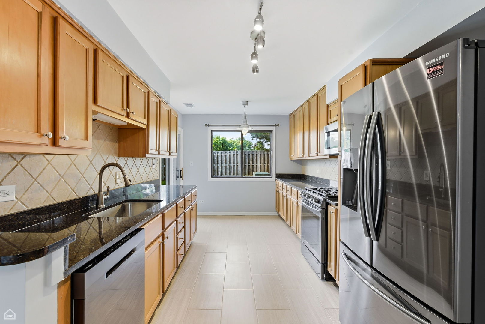 1224 Knottingham Court #1A, Schaumburg, IL 60193