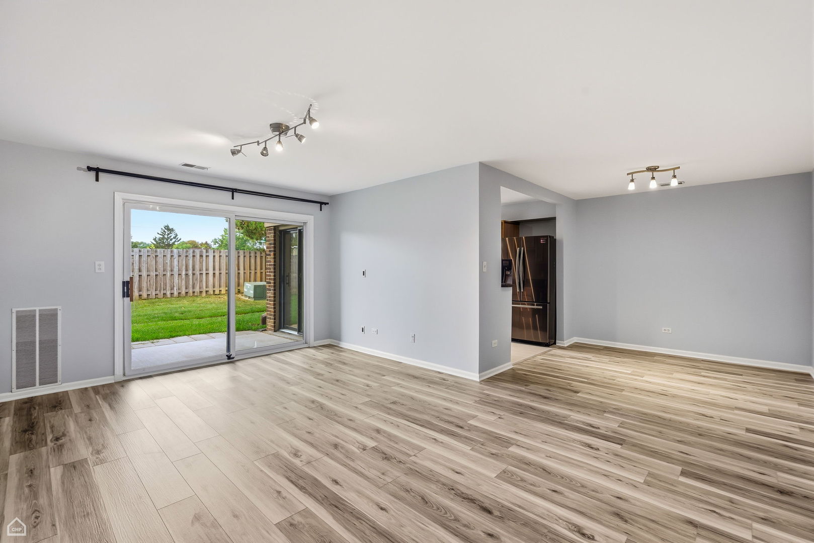 1224 Knottingham Court #1A, Schaumburg, IL 60193