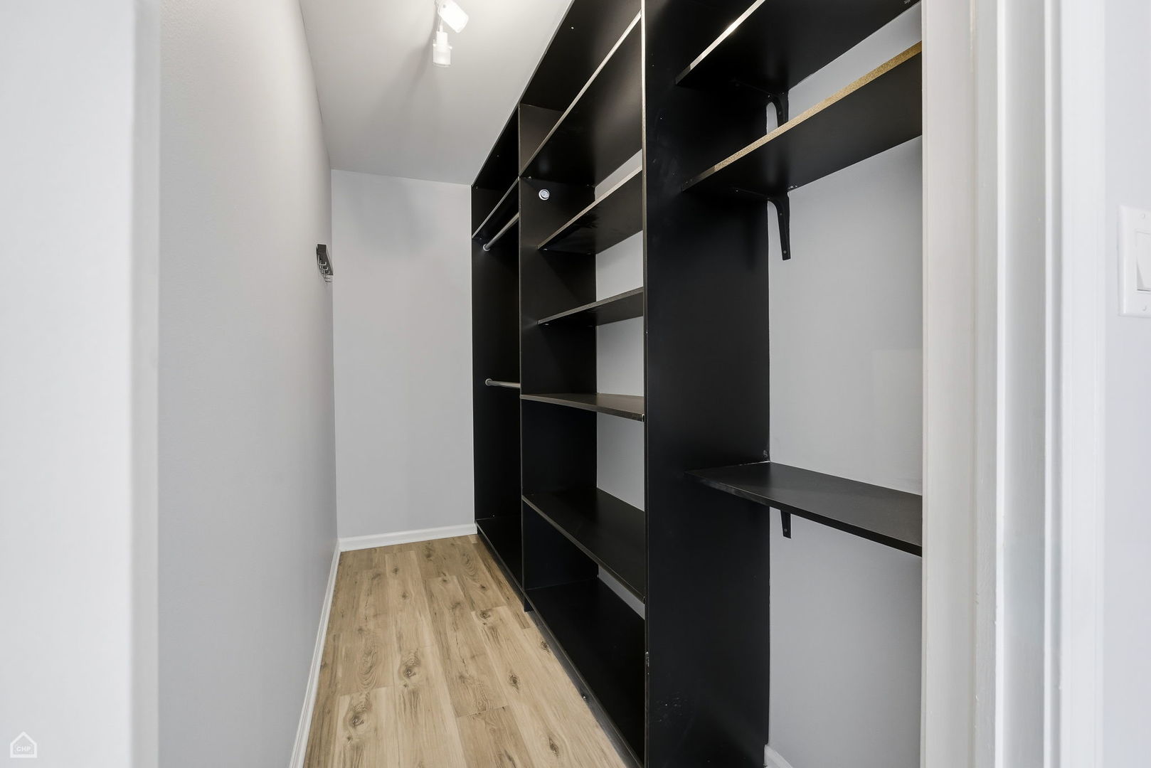 1224 Knottingham Court #1A, Schaumburg, IL 60193