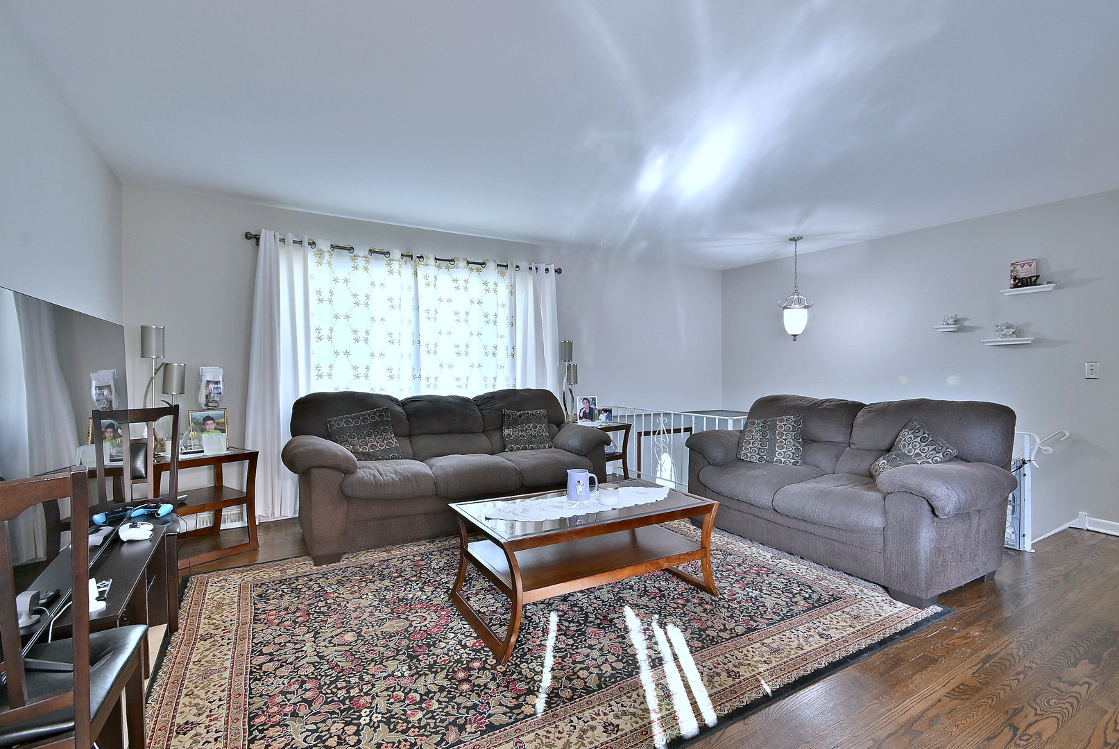 913 S Iowa Street, Addison, IL 60101