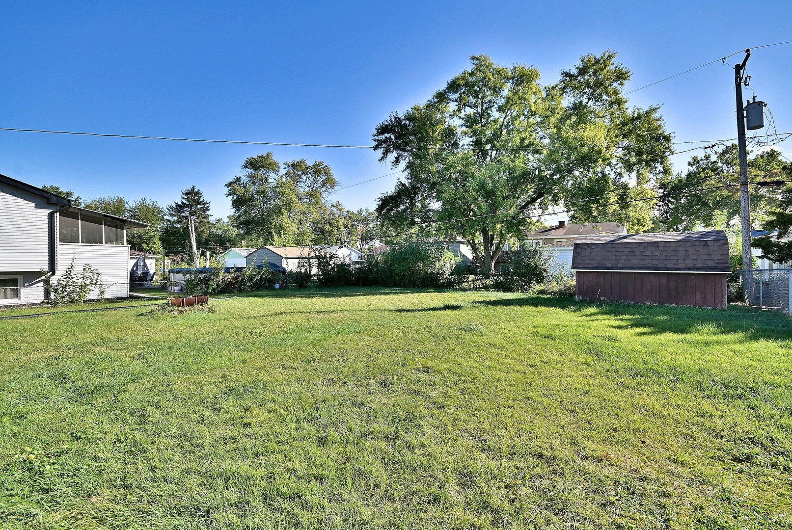 913 S Iowa Street, Addison, IL 60101