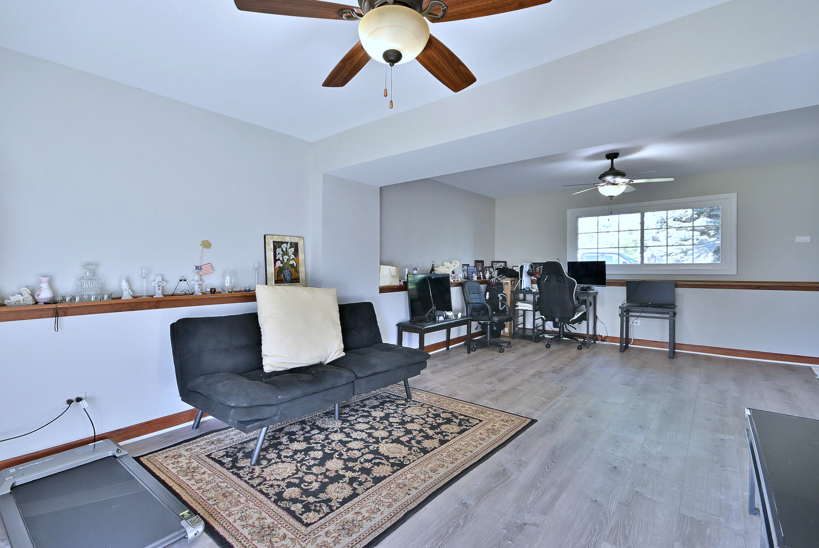 913 S Iowa Street, Addison, IL 60101