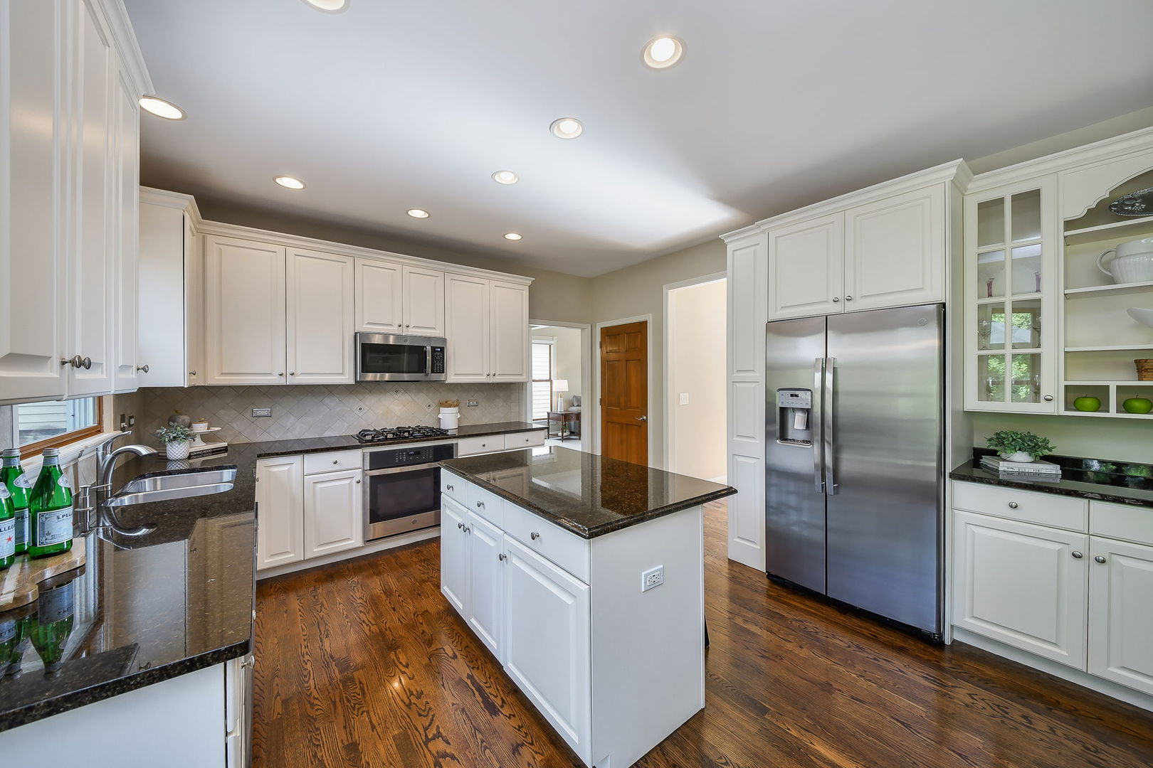 26W276 Thorngate Lane, Winfield, IL 60190