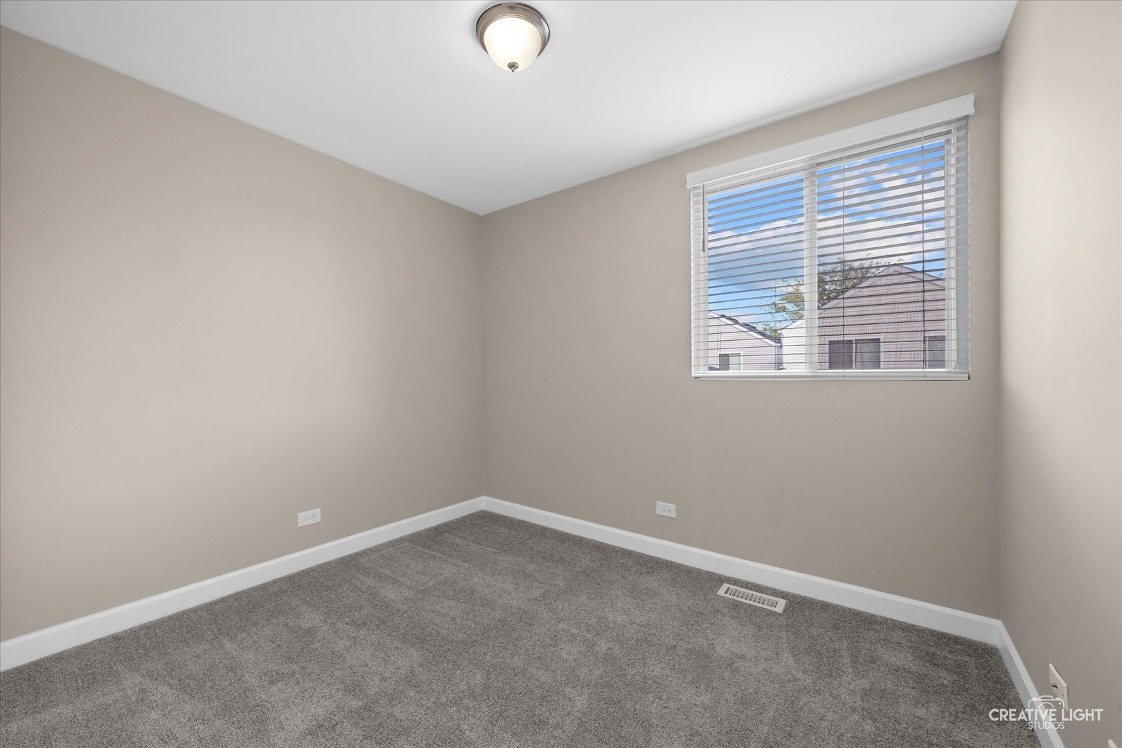 1636 Linden Park Lane, Aurora, IL 60504