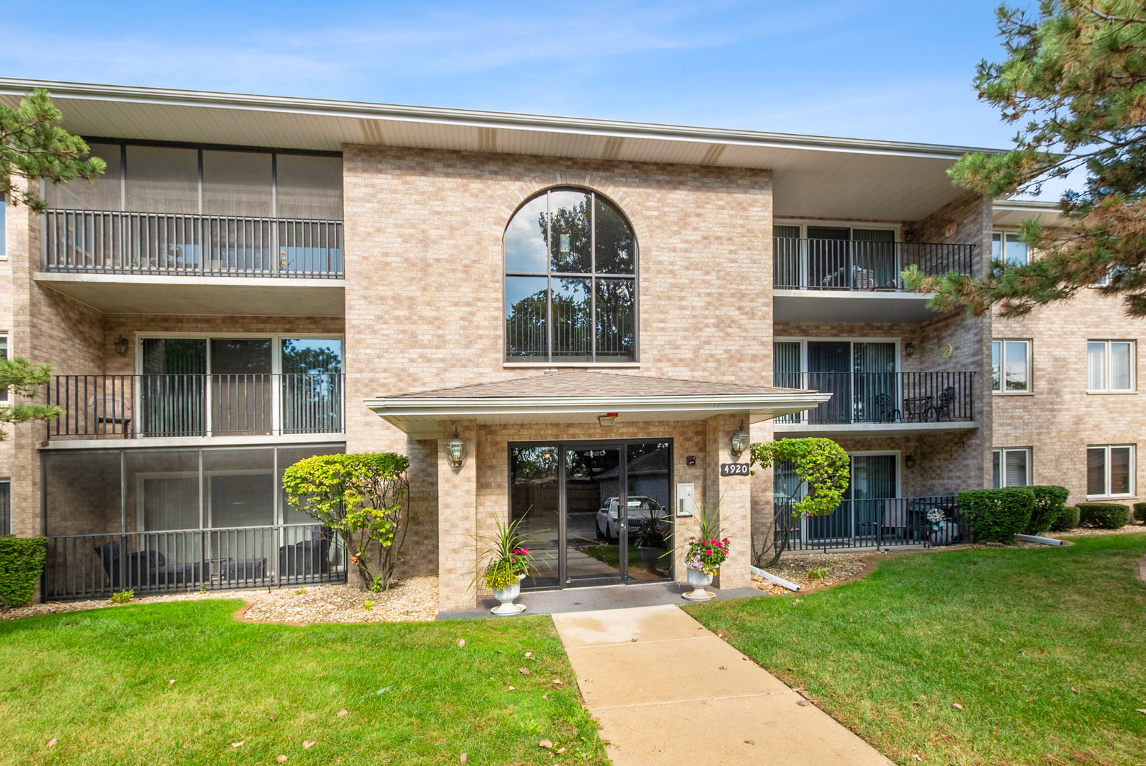 4920 134th Court #206, Crestwood, IL 60418