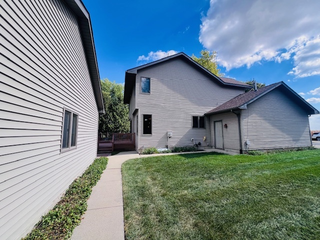 7705 Lakewood Road, Weldon, IL 61882