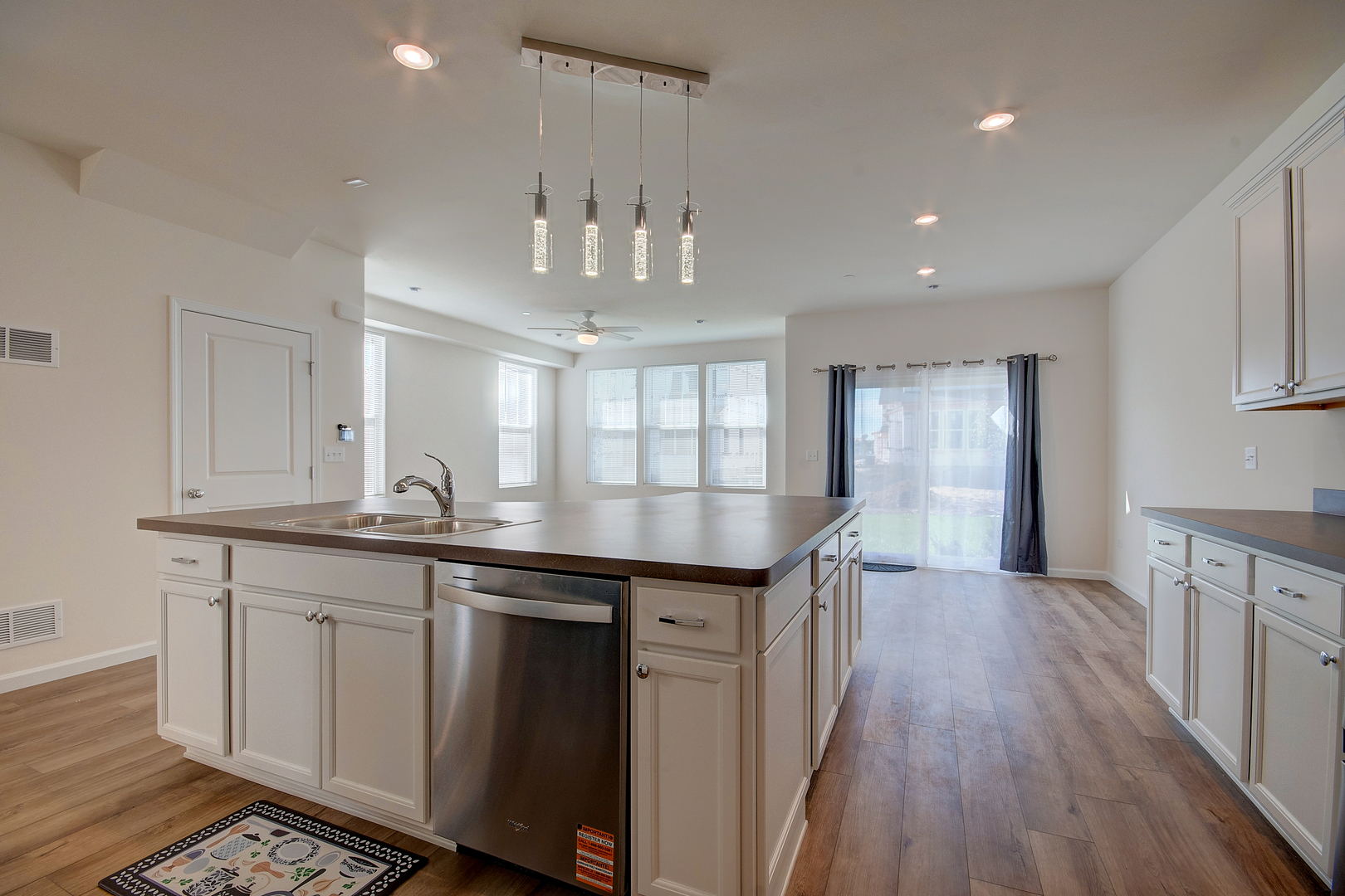 5935 Hawkweed Drive #5935, Naperville, IL 60564