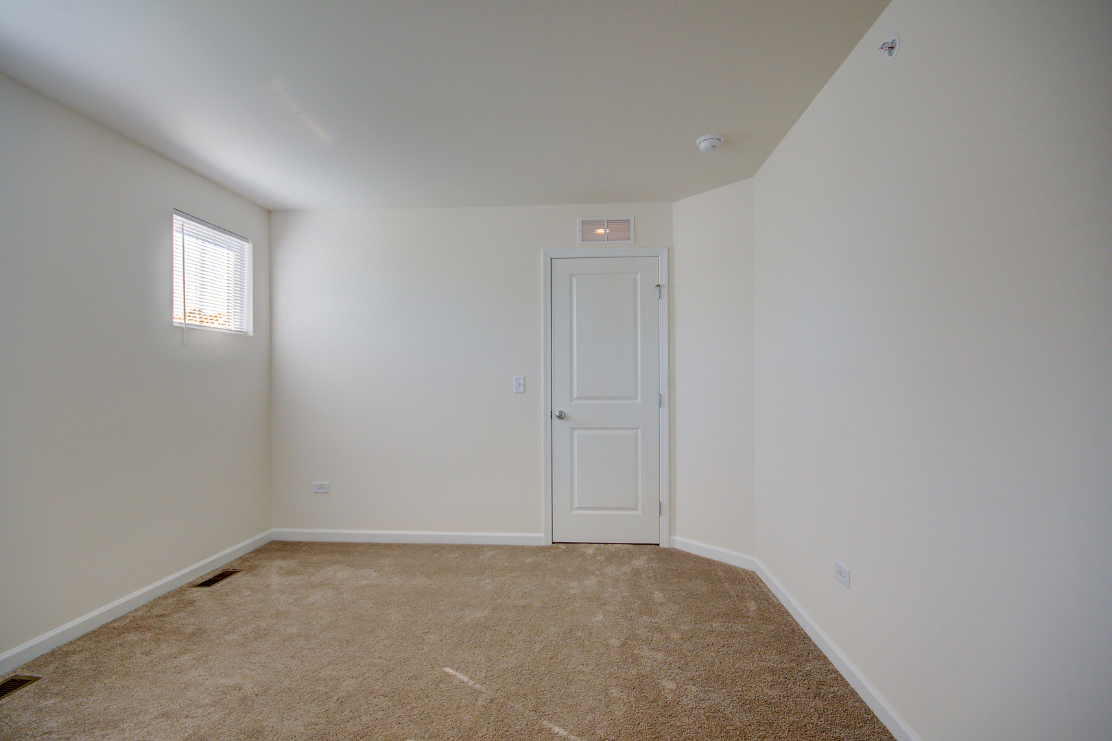 5935 Hawkweed Drive #5935, Naperville, IL 60564