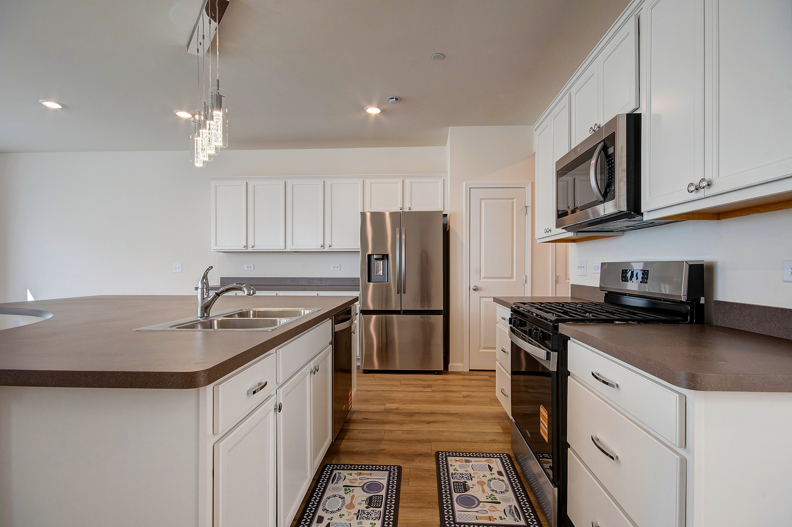 5935 Hawkweed Drive #5935, Naperville, IL 60564