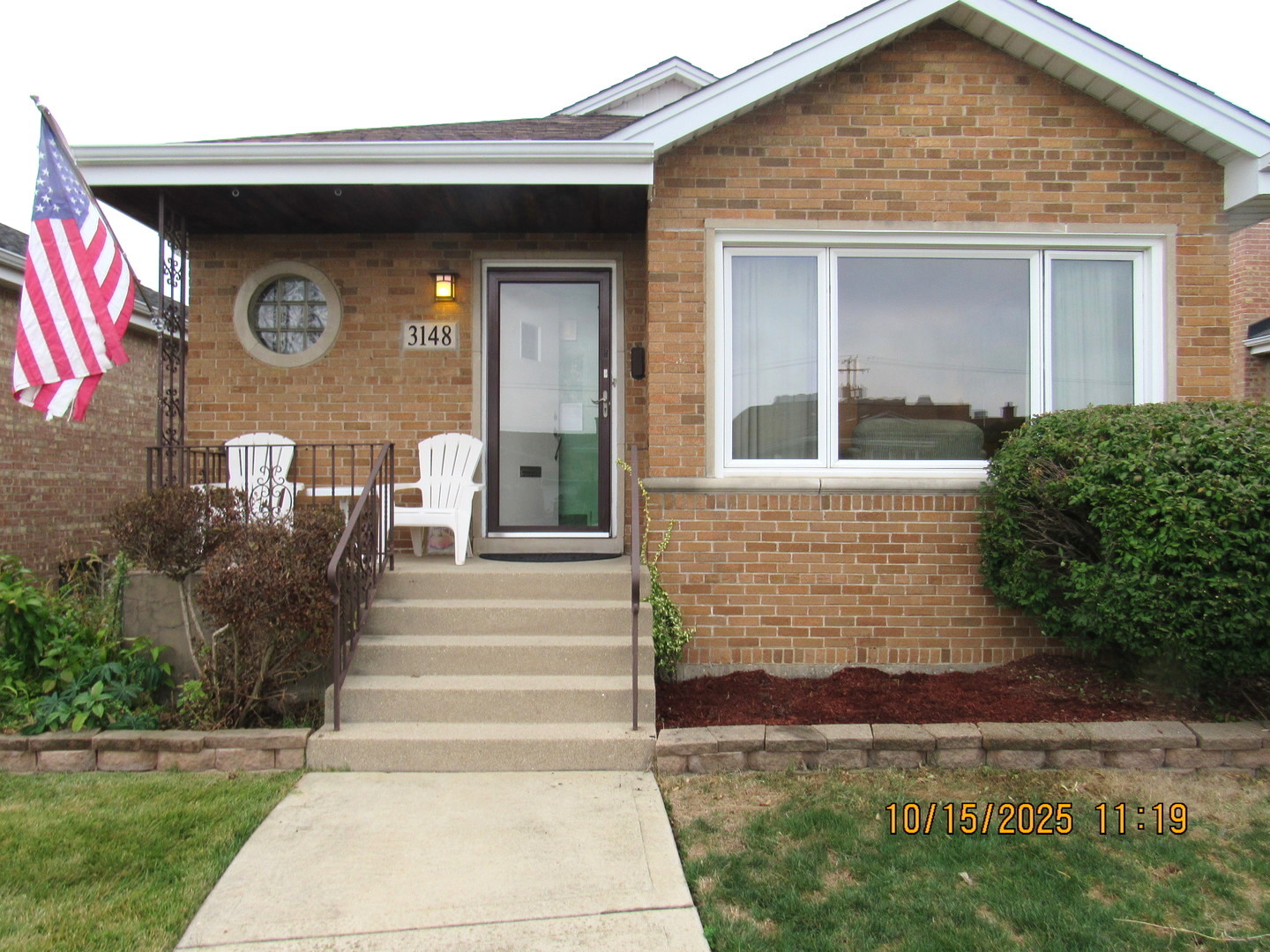 3148 W 102nd Street, Evergreen Park, IL 60805