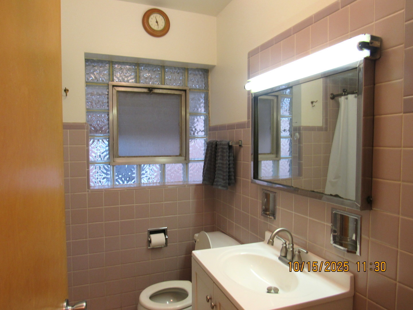 3148 W 102nd Street, Evergreen Park, IL 60805