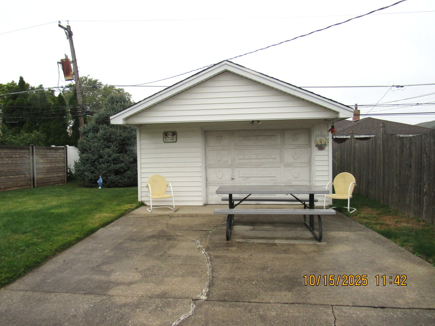 3148 W 102nd Street, Evergreen Park, IL 60805