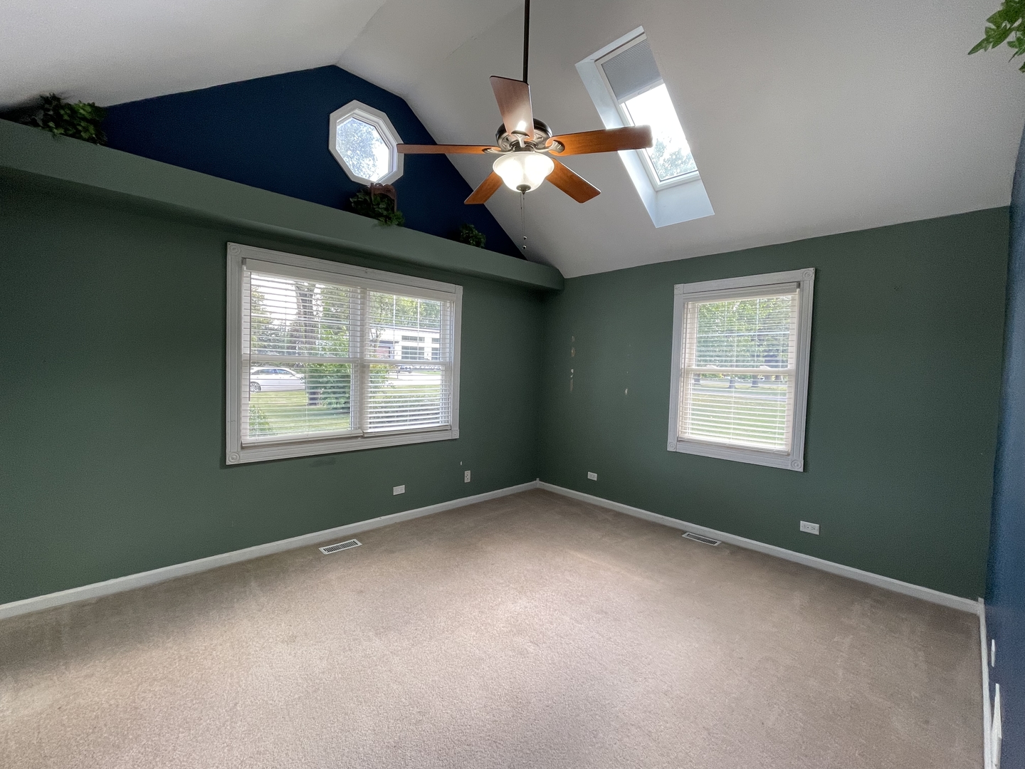8506 S 85TH Court, Hickory Hills, IL 60457