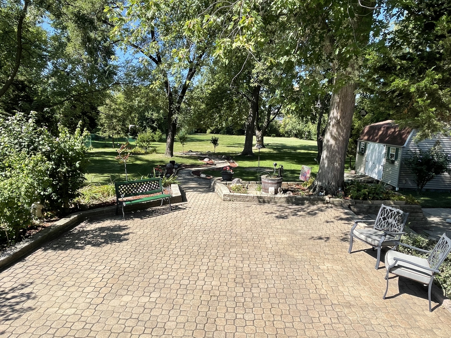 8506 S 85TH Court, Hickory Hills, IL 60457