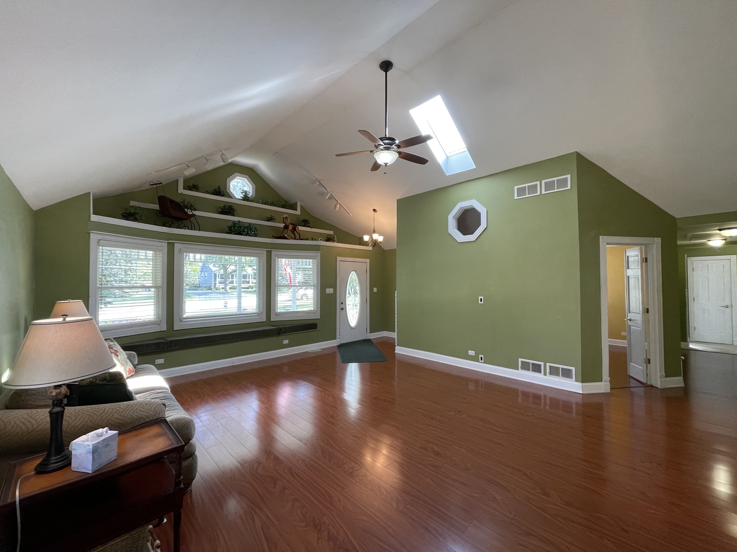 8506 S 85TH Court, Hickory Hills, IL 60457